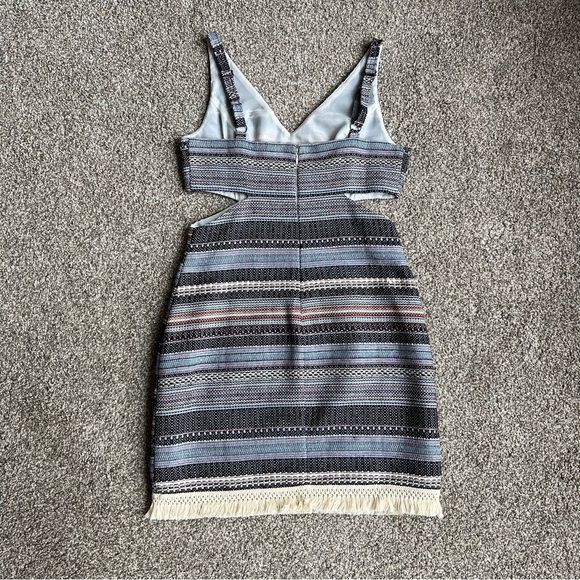 Venus Multi Color Tweed Cut Out Mini Dress With Fringe Hem, Size 6 - Picture 8 of 12